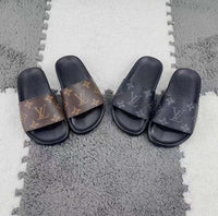 LV Classic Slide